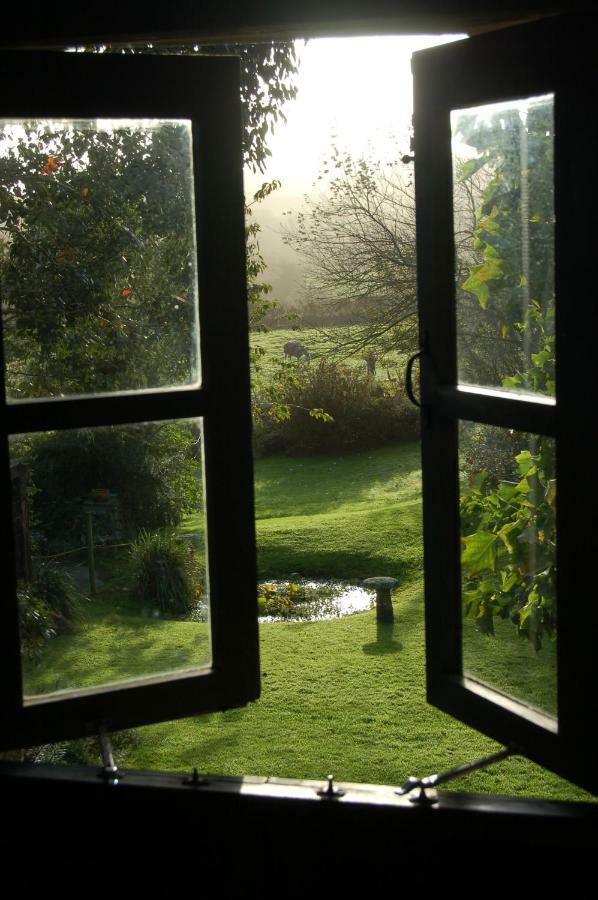 The Barn, Higher Boden, Manaccan, Helston, Cornwall Extérieur photo